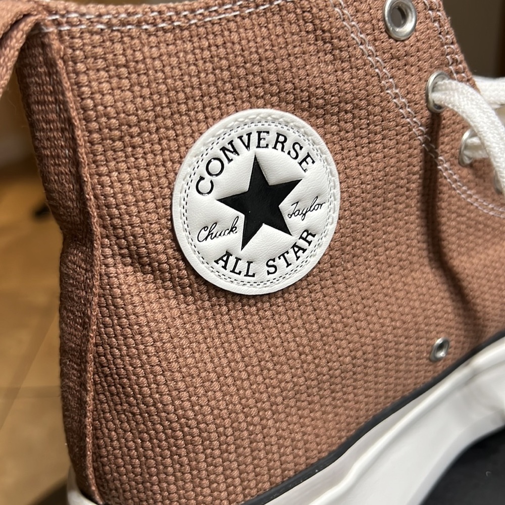 Men’s Converse Tonal Marble Run Star Hike Sneakers - Picture 12 of 13